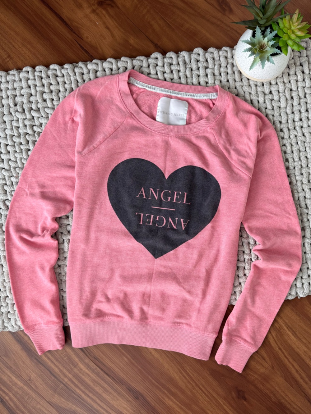 Victoria’s Secret | Pink Heart Angel Crew Neck Sweatshirt | X-Small